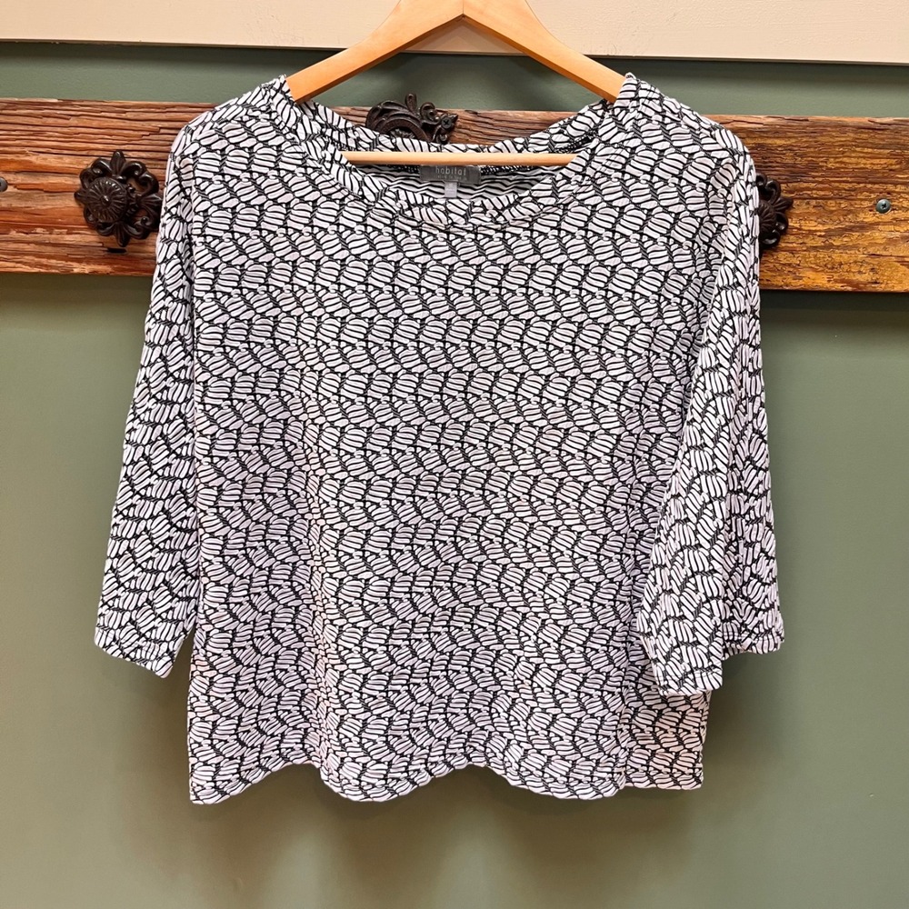 Habitat Clothes to Live In Black White Textured Knit 3/4 Sleeve Top Medium 54213